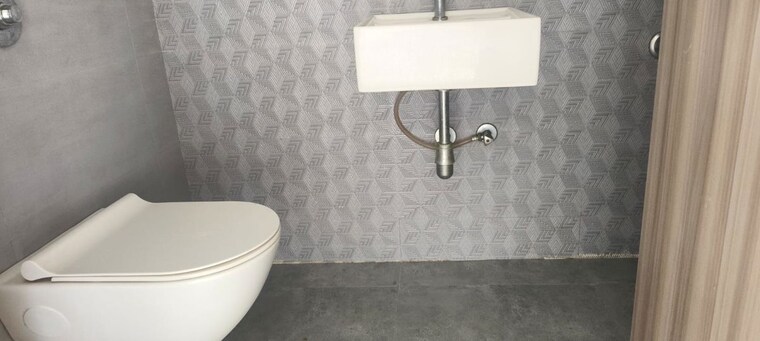 Bathroom, raymond-ten-x-habitat 2 Bedroom 595 Sq.Ft. Apartment In Pokhran Road No Two Thane 10701219