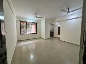 Room in 2 BHK Apartment at Vijay Vatika, Kavesar – for Sale