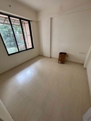 Room in 2 BHK Apartment at Vijay Vatika, Kavesar – for Sale