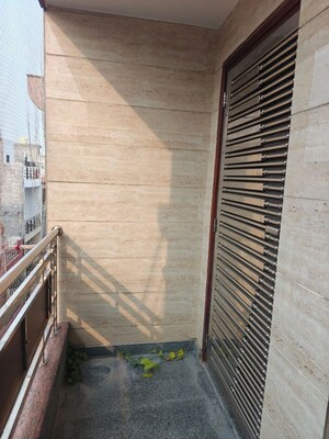 Balcony in 2 BHK Builder Floor at Rama Park – for Rent