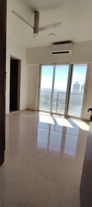 Room in 2 BHK Apartment at DB Woods, Goregaon East – for Sale