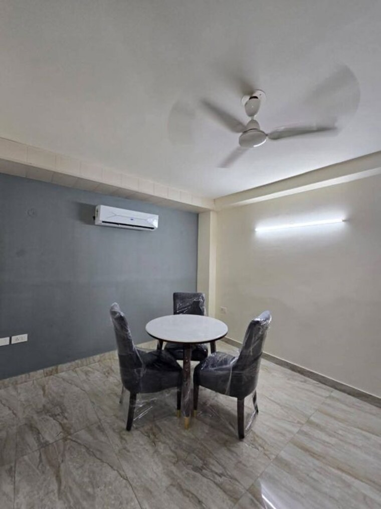 Team Area, sushant lok i 2 Bedroom 1400 Sq.Ft. Builder Floor In Sushant Lok I Gurgaon 10701274