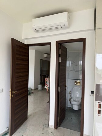 3 BHK +  1630 Sq.Ft. Apartment in Smart World Orchard