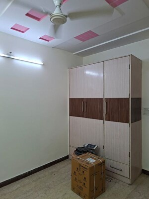 Team Area in 2 BHK Builder Floor at New Rajinder Nagar – for Rent