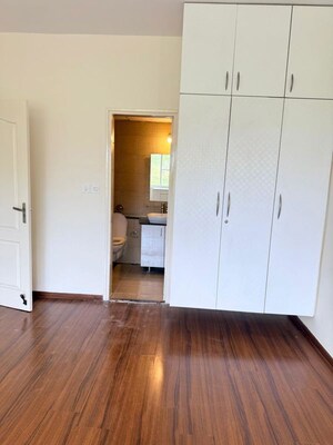 Room in 3 BHK Apartment at Nitesh Central Park, Bellary Road – for Rent