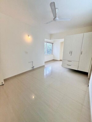 Room in 3 BHK Apartment at Nitesh Central Park, Bellary Road – for Rent
