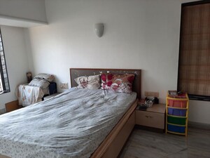 Bedroom in  Apartment at Arihant Green Ridge, Borivali West – for Rent