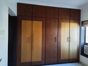 Room in  Apartment at Arihant Green Ridge, Borivali West – for Rent