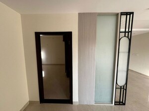 Room in 3 BHK Apartment at Bollineni Bion, Kothaguda – for Rent