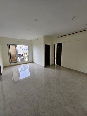 Room in 2 BHK Apartment at Om Maruti Residency, Borivali West – for Sale