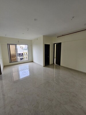 Room in 2 BHK Apartment at Om Maruti Residency, Borivali West – for Sale