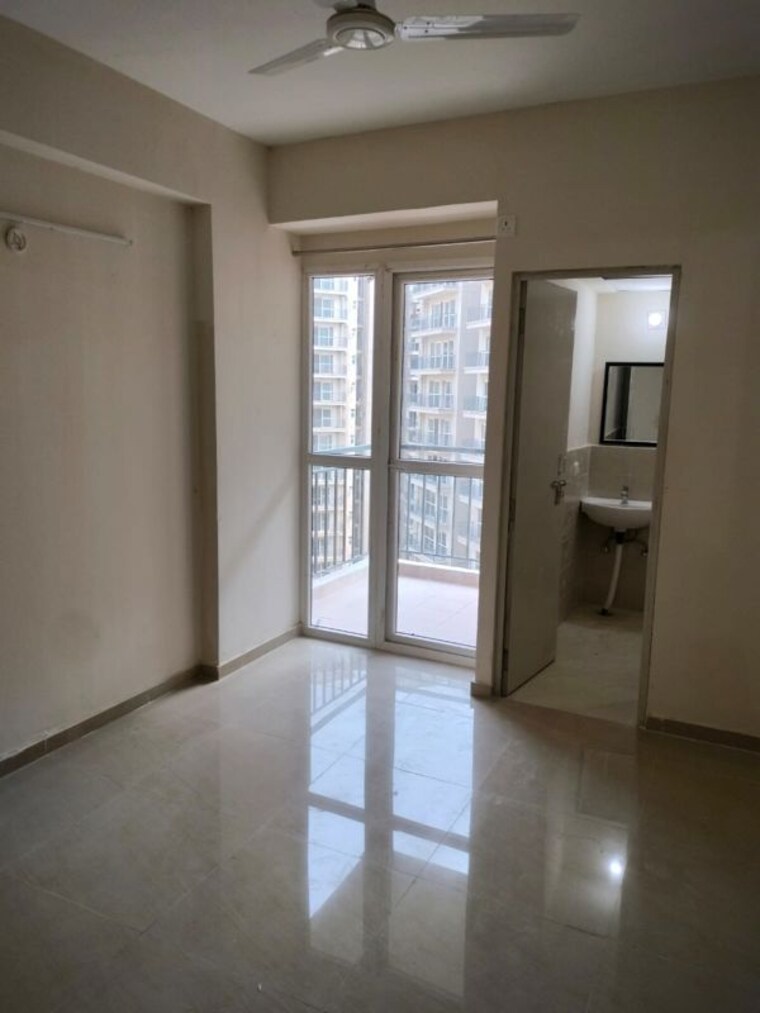 Room, conscient-habitat-102 3 Bedroom 745 Sq.Ft. Apartment In Sector 102 Gurgaon 10701338