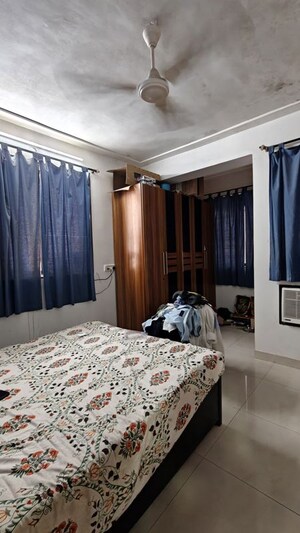 Bedroom in 1 BHK Apartment at Shiv Shaila, Worli – for Rent