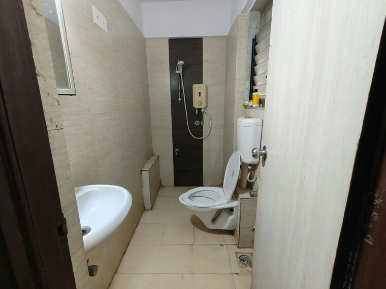 Bathroom, raunak-delight 1 Bedroom 356 Sq.Ft. Apartment In Owale Thane 10701357