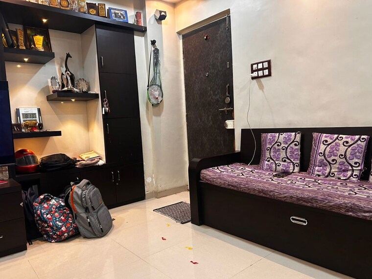 Hall, sushruth-residency 1 Bedroom 580 Sq.Ft. Apartment In Narhe Pune 10701360