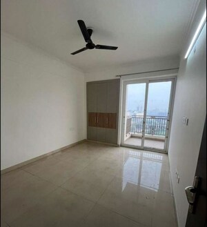 Room in 3 BHK Apartment at Affinity Greens, International Airport Road – for Rent
