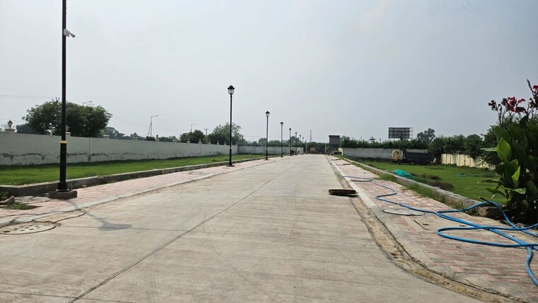 Swimming Pool, soha-olive-town  150 Sq.Yd. Plot In Sector 98 Faridabad 10701177