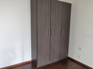 Room in 3 BHK Builder Floor at South City 1 – for Sale