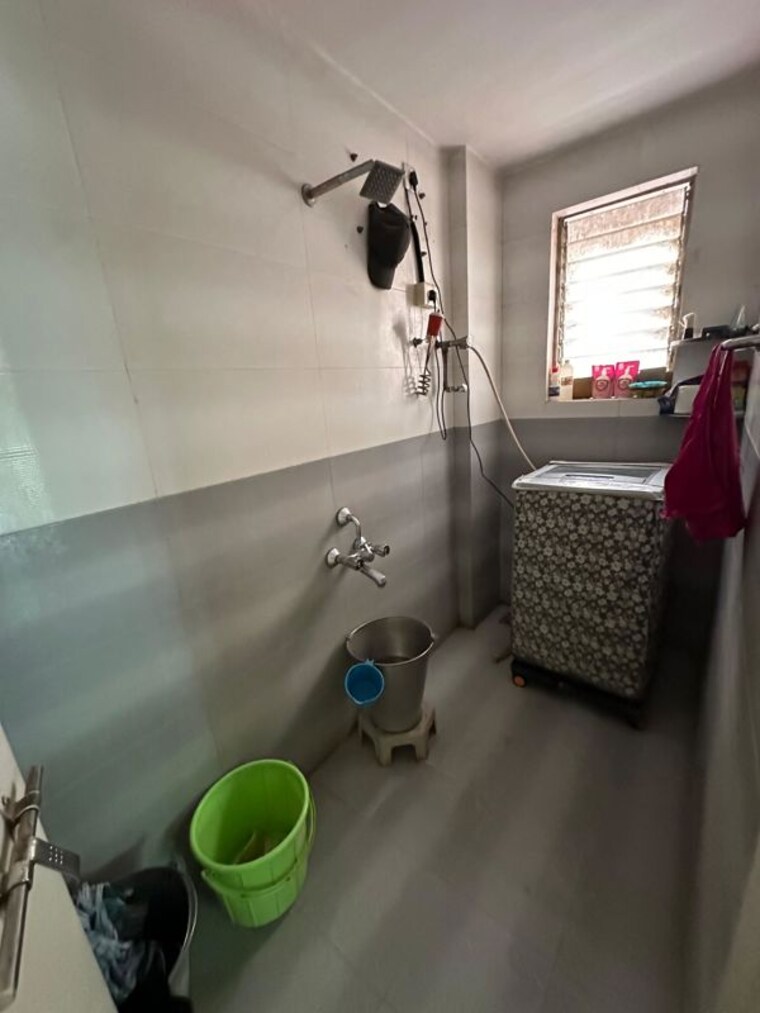 Bathroom, jk-hill-park 1 Bedroom 580 Sq.Ft. Apartment In Dhayari Pune 10701432