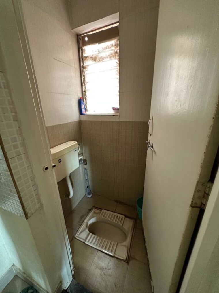 Bathroom, jk-hill-park 1 Bedroom 580 Sq.Ft. Apartment In Dhayari Pune 10701432