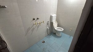 Bathroom in  Pg at Ansal Golf Link I, Omega I Greater Noida – for Rent