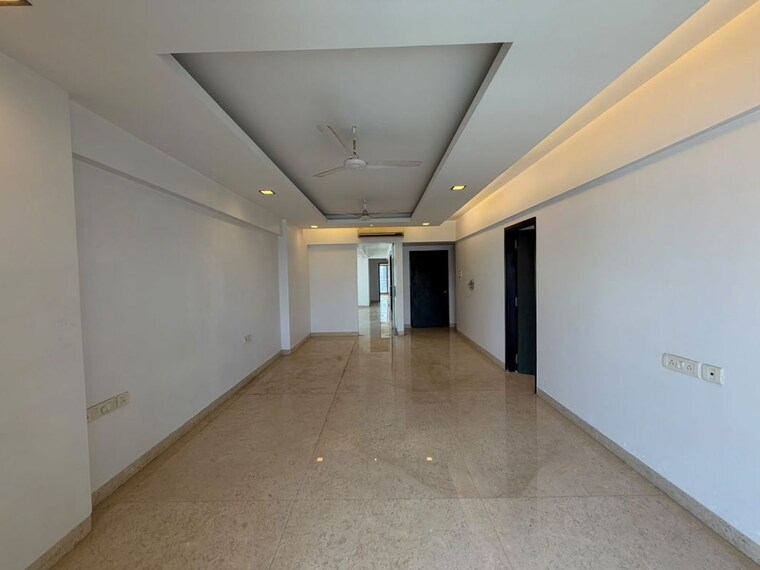 undefined, bandra west 3 Bedroom 2000 Sq.Ft. Apartment In Bandra West Mumbai 10701437