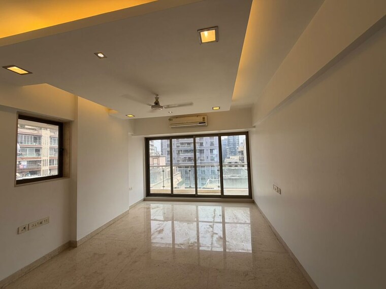 Room, bandra west 3 Bedroom 2000 Sq.Ft. Apartment In Bandra West Mumbai 10701437