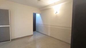 Room in 3 BHK Apartment at Nirala Estate, Tech Zone 4 Greater Noida – for Sale