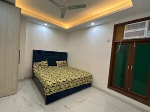 Bedroom in 3 BHK Apartment at Saket – for Rent