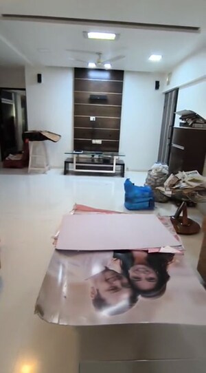 Living Room in 3 BHK Apartment at Chembur – for Rent