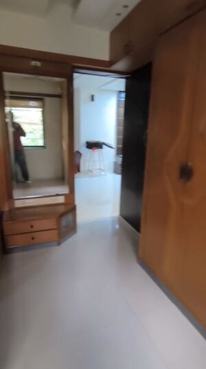 Bedroom in 3 BHK Apartment at Chembur – for Rent