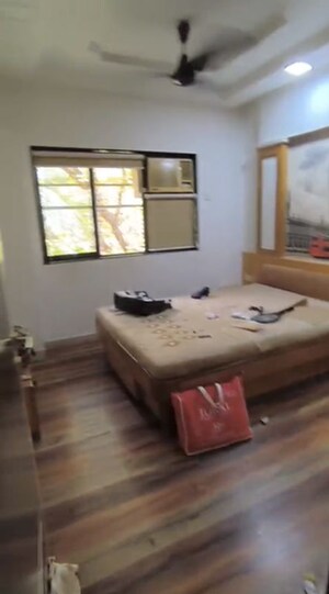 Bedroom in 3 BHK Apartment at Chembur – for Rent