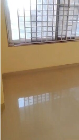 Bedroom in 2 BHK Apartment at Chembur – for Rent