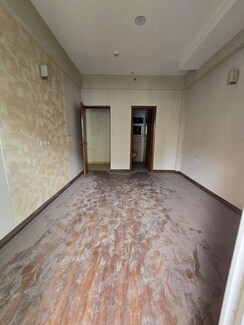 3 BHK +Apartment For Sale in Mahagun Moderne