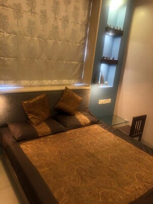 Furnished Amenities in  Pg at Colaba – for Rent
