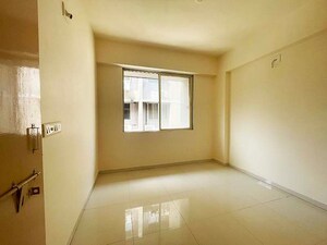 Room in 2 BHK Apartment at Nava Naroda – for Sale