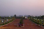 1000 Sq.Yd. Plot in Ved Express City