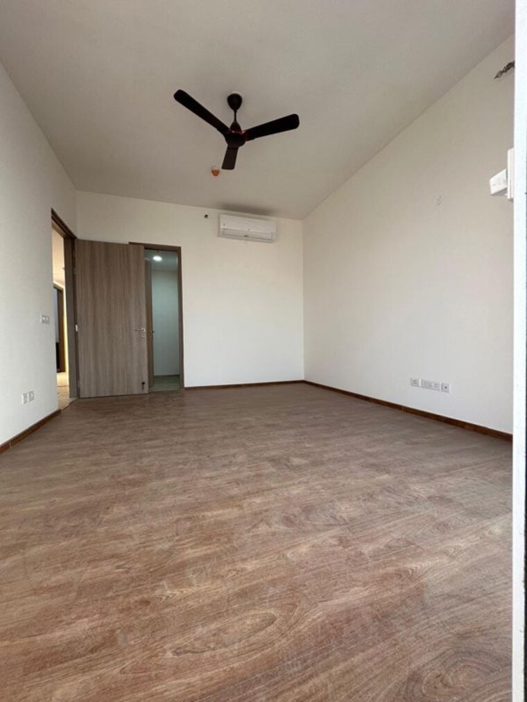 Living Room, tata-gurgaon-gateway 3.5 Bedroom 2225 Sq.Ft. Apartment In Sector 112 Gurgaon 10701528