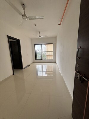 Furnished Amenities in 1 BHK Apartment at Bhoomi Samarth B Wing, Goregaon East – for Rent