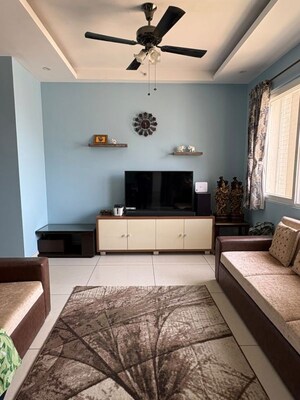 2 BHK Apartment For Sale in Prestige Lakeside Habitat, Varthur