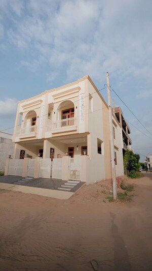 3 BHK Villa For Sale in Hathoj