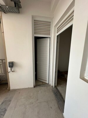 Building Lobby in 3.5 BHK Apartment at Conscient Heritage Max, Sector 102 – for Sale
