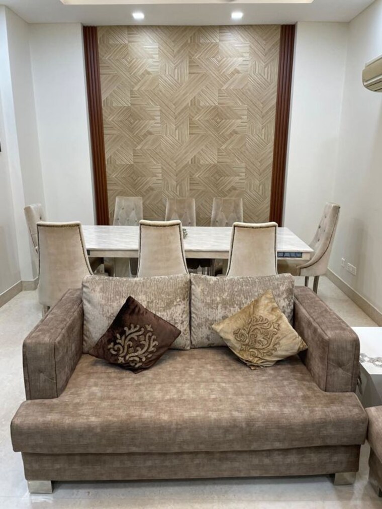 Living Room, rwa-apartments-sector-19 4 Bedroom 135 Sq.Mt. Independent House In Sector 19 Noida 10701575