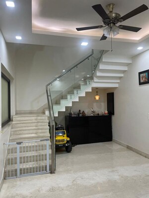 Parking in 4 BHK Independent House at RWA Apartments Sector 19, Sector 19 – for Sale