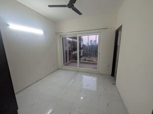 Room in 3 BHK Apartment at Pivotal Paradise, Sector 62 – for Rent