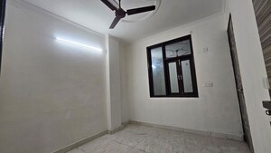 Room in 1 BHK Builder Floor at Saket – for Sale