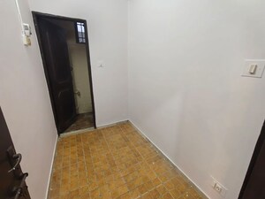 Furnished Amenities in 3 BHK Apartment at Cubbon Terraces, Infantry Road – for Rent