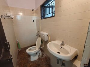 Bathroom in 3 BHK Apartment at Cubbon Terraces, Infantry Road – for Rent