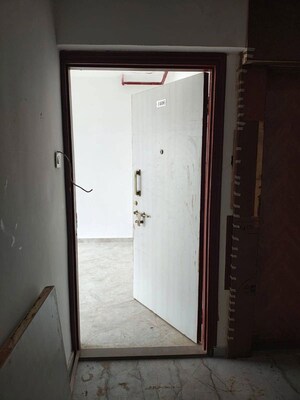 Building Lobby in 1 BHK Apartment at Shraddha Classic, Bhandup West – for Sale
