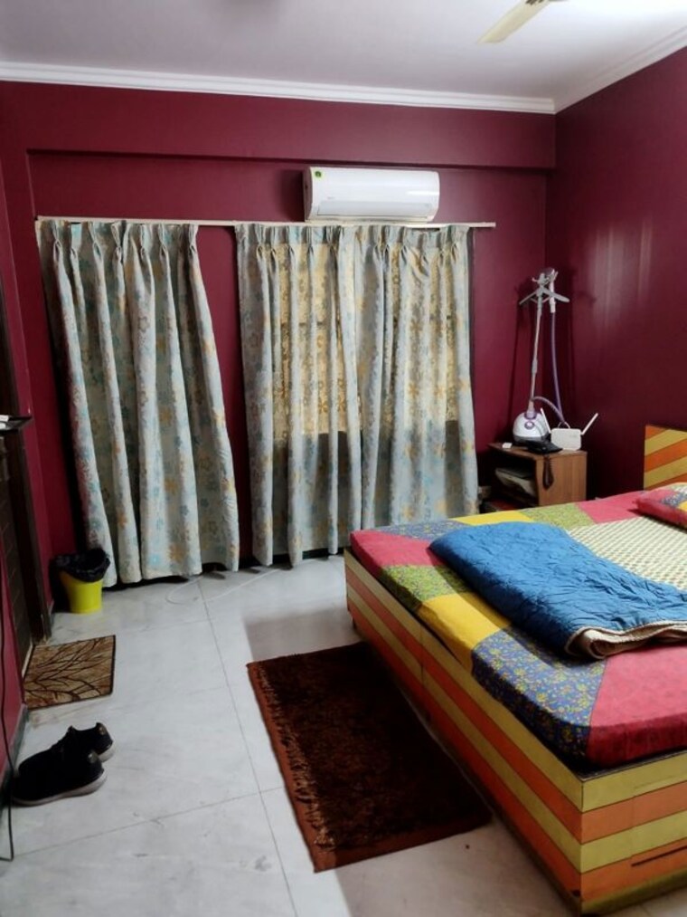 Bedroom, sector 33 3 Bedroom 162 Sq.Mt. Independent House In Sector 33 Noida 10701609